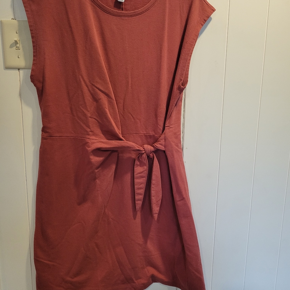 Nine West Sleeveless Dress with Tie Waist